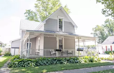 Exterior - 241 Pearl St, Pendleton, IN 46064 photo 12 of 16