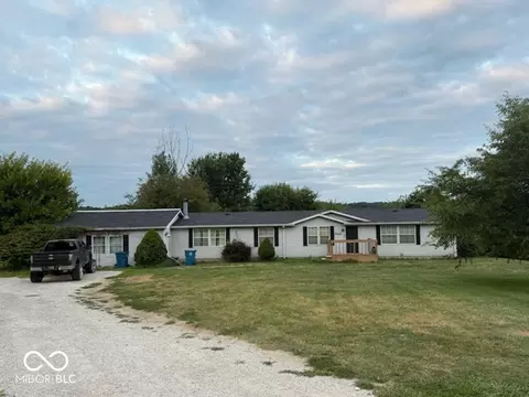 5267 S Coxville Rd, Montezuma, IN 47862