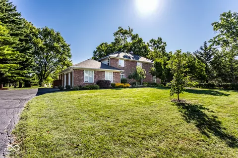 5325 Far Hill Rd, Indianapolis, IN 46226
