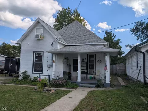 2105 E 14th St, Muncie, IN 47302