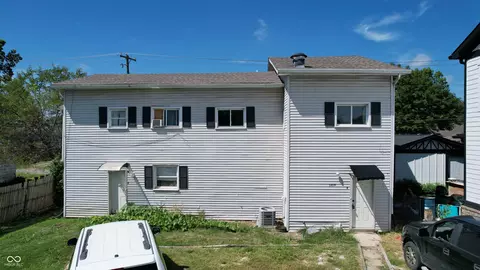 1419 S 9th St, Noblesville, IN 46060