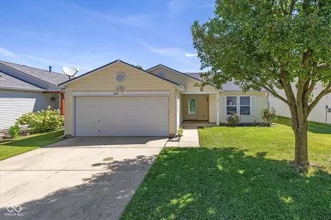 3415 Spring Wind Ln, Indianapolis, IN 46239