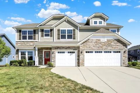 15752 Matthews Ln, Noblesville, IN 46060