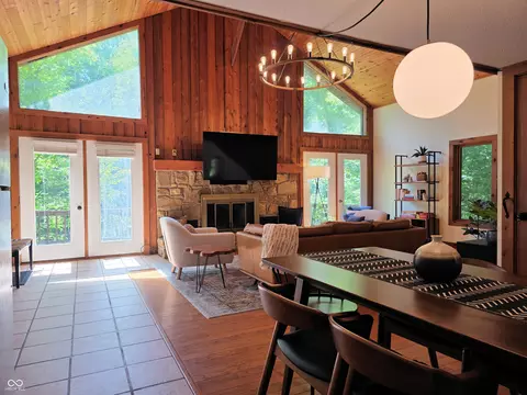 3328 Helmsburg Rd, Nashville, IN 47448