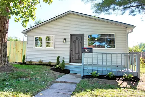 239 N 6th Ave, Beech Grove, IN 46107