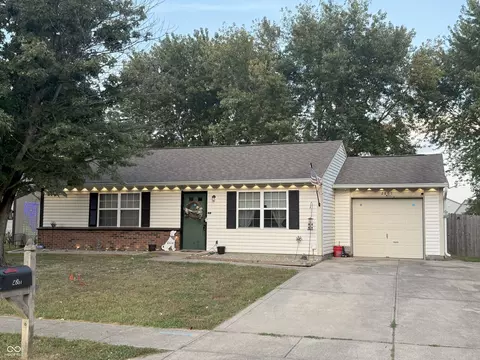 2867 Branifield Dr, Franklin, IN 46131