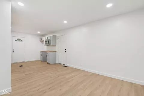Living - 8263 E 48th St, Indianapolis, IN 46226 photo 2 of 4