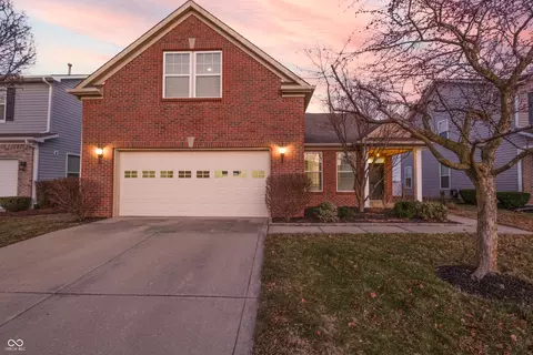 15504 Landsbrook Run E, Noblesville, IN 46060
