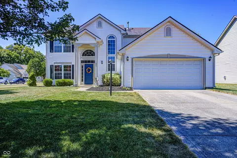 805 Wild Lake Cir, Brownsburg, IN 46112