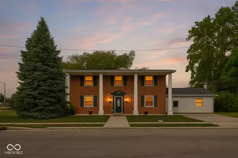 1902 Rosemont Ave, New Castle, IN 47362