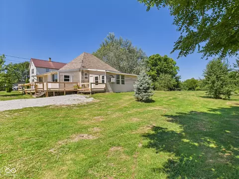 1310 W 1st St, Alexandria, IN 46001