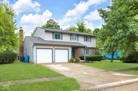 8932 Squire Ct, Indianapolis, IN 46250