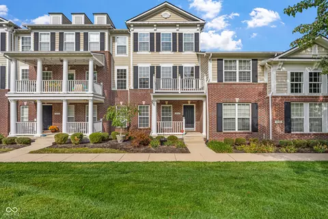 6542 W 71st St, Indianapolis, IN 46278