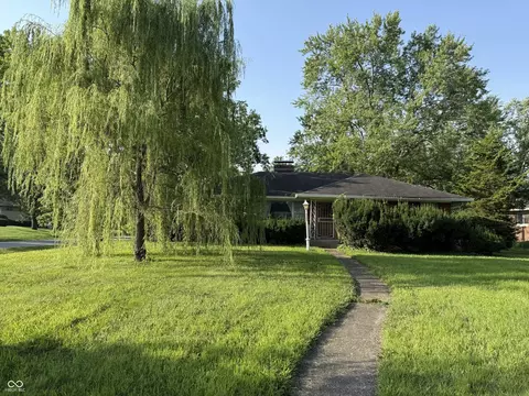 5333 Radnor Rd, Indianapolis, IN 46226
