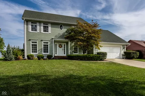 10314 Forest Creek Dr, Indianapolis, IN 46239