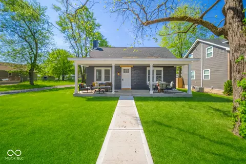 227 W 7th St, Lapel, IN 46051