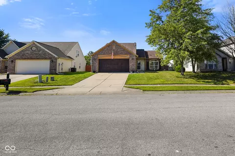 6361 E Rockhill Ct, Camby, IN 46113