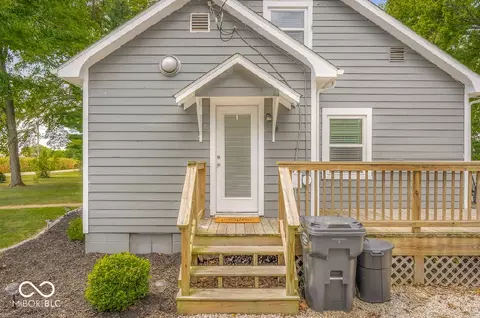 Exterior - 708 E 400 S, Columbus, IN 47201 photo 6 of 15