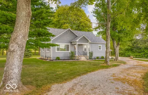 708 E 400 S, Columbus, IN 47201