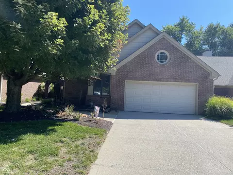 12075 Waterford Ln, Carmel, IN 46033