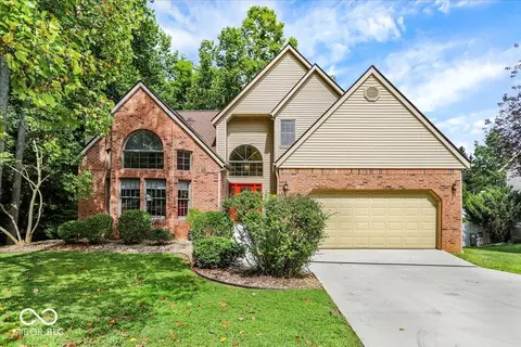 2316 E Linden Hill Dr, Bloomington, IN 47401