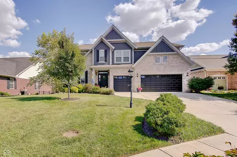 17140 Bluestone Dr, Noblesville, IN 46062