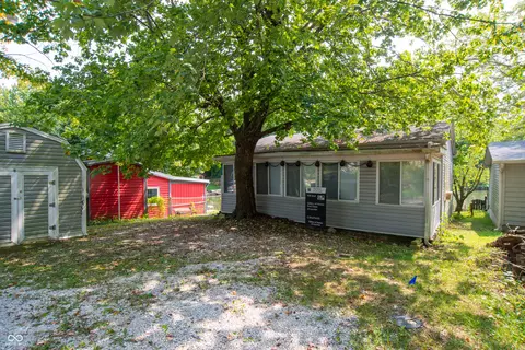 6041 Van Bibber Lk, Greencastle, IN 46135