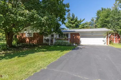 3304 W Northgate Dr, Indianapolis, IN 46228