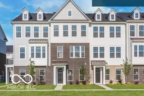 14537 Elsmere Ln, Carmel, IN 46074