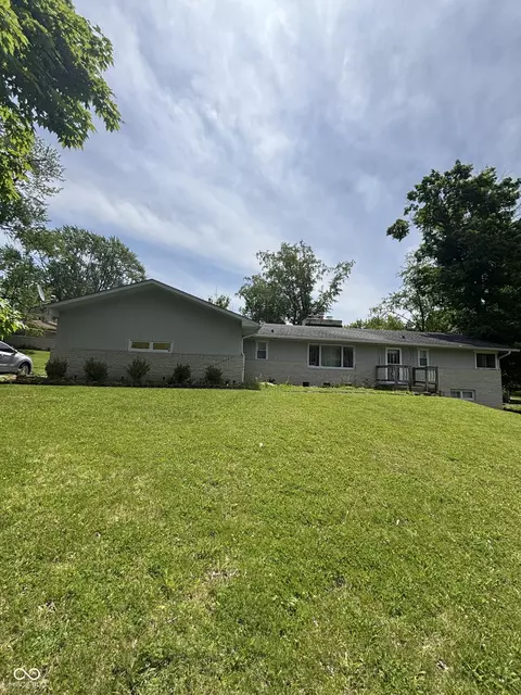4571 Devon Dr, Indianapolis, IN 46226
