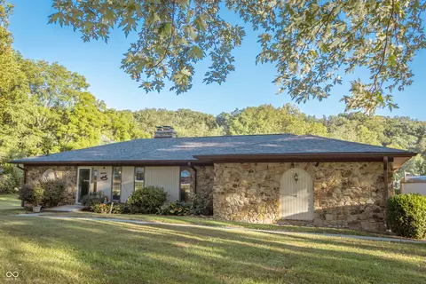 5427 State Road 46 East E, Nashville, IN 47448