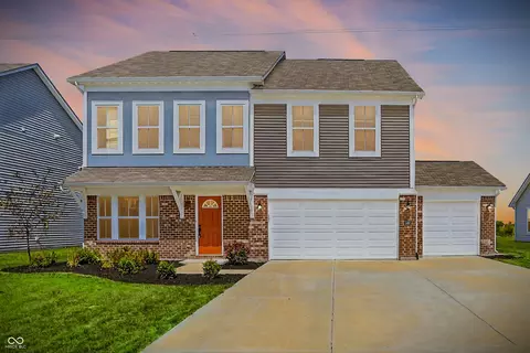 5498 Woods Pointe Dr, Mccordsville, IN 46055
