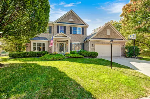 11739 Ledgerock Ct, Fishers, IN 46037