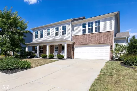 6416 Woodland Ln, Mccordsville, IN 46055