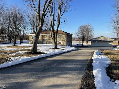 164 W 1450 N, Summitville, IN 46070