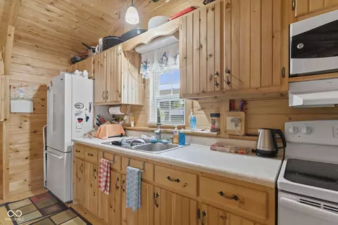 2789 N Bethlehem Rd, Austin, IN 47102 photo 11
