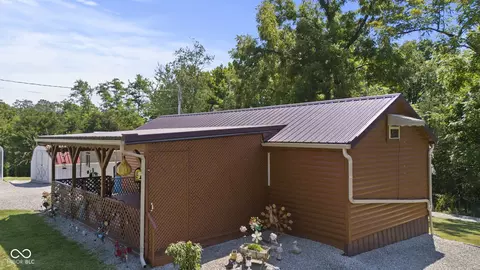 2789 N Bethlehem Rd, Austin, IN 47102 photo 2