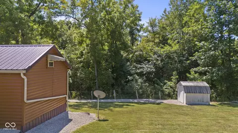 2789 N Bethlehem Rd, Austin, IN 47102 photo 3