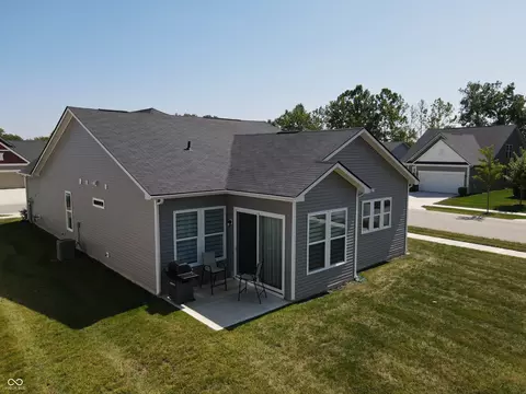 Exterior - 4864 Lilac Dr, Plainfield, IN 46168 photo 5 of 7