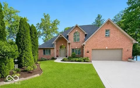 3783 N Dundanwood Ct, Martinsville, IN 46151