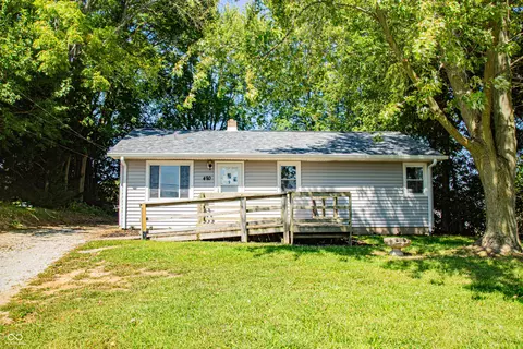 480 E Old Plank Rd, Bargersville, IN 46106
