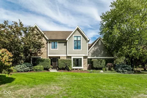 1504 Dorchester Pl, Carmel, IN 46033