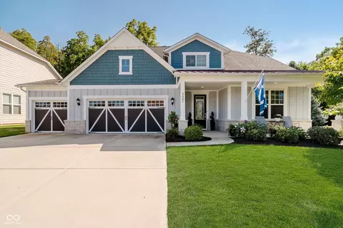 9587 Summerton Dr, Fishers, IN 46037