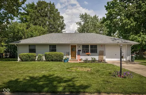 811 N Noble St, Greenfield, IN 46140
