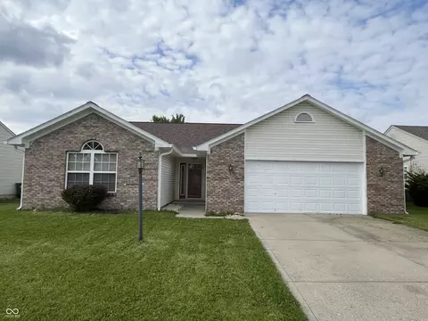 7646 Dancy Dr, Indianapolis, IN 46239 photo 2