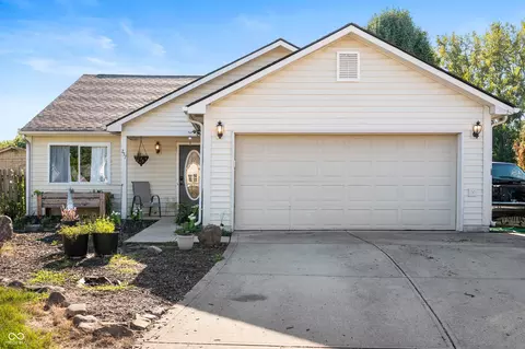 257 Creekway Ct, Whiteland, IN 46184