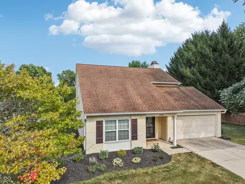 12461 Bentley Blvd, Fishers, IN 46038