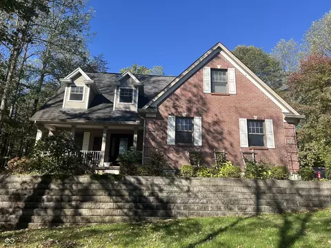 24681 Tree Top Dr, Sunman, IN 47041