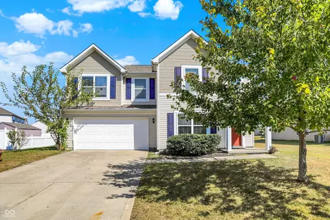 1285 Northcliffe Dr, Avon, IN 46123