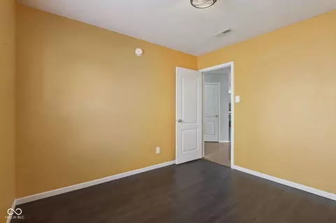 Bedroom - 9648 W Lantern Ln, Pendleton, IN 46064 photo 2 of 10